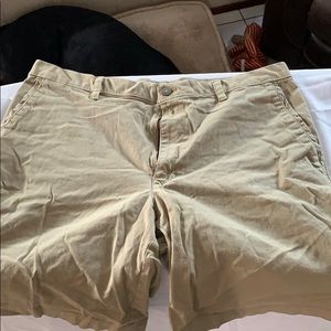 36” Van Heusen Flat Front Mens Shorts